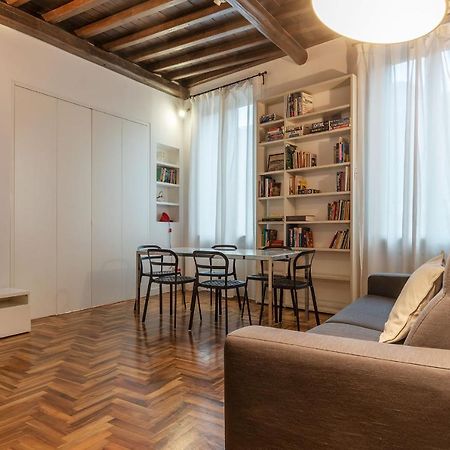 Casa Isabella Al Colosseo - Fromhometorome Exterior photo